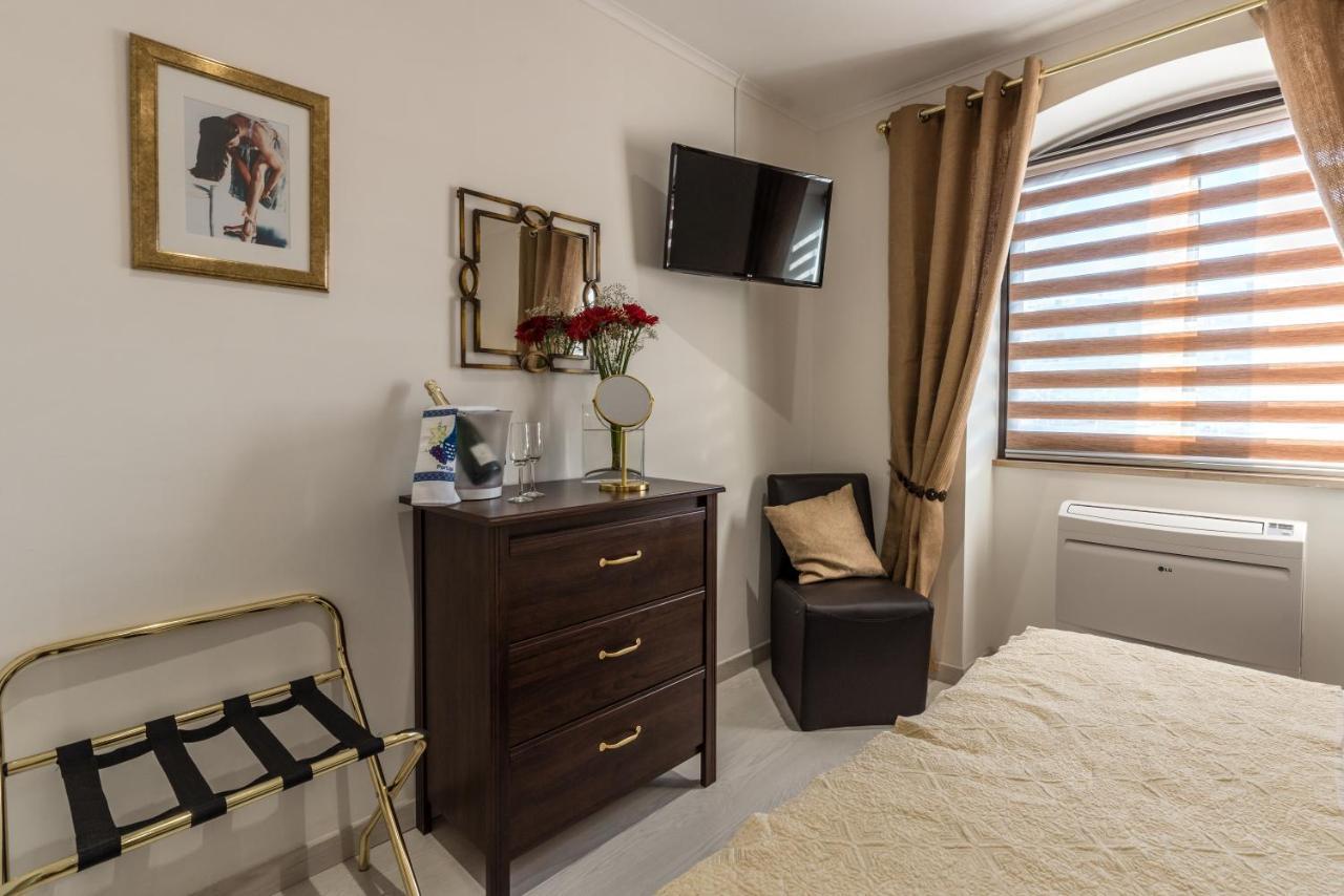 Suites @ Portarade Ferragudo  Esterno foto